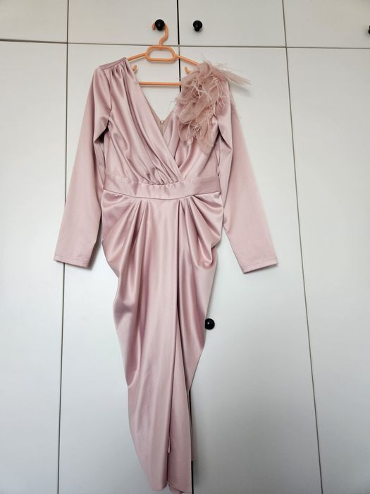 Rochie eleganta midi