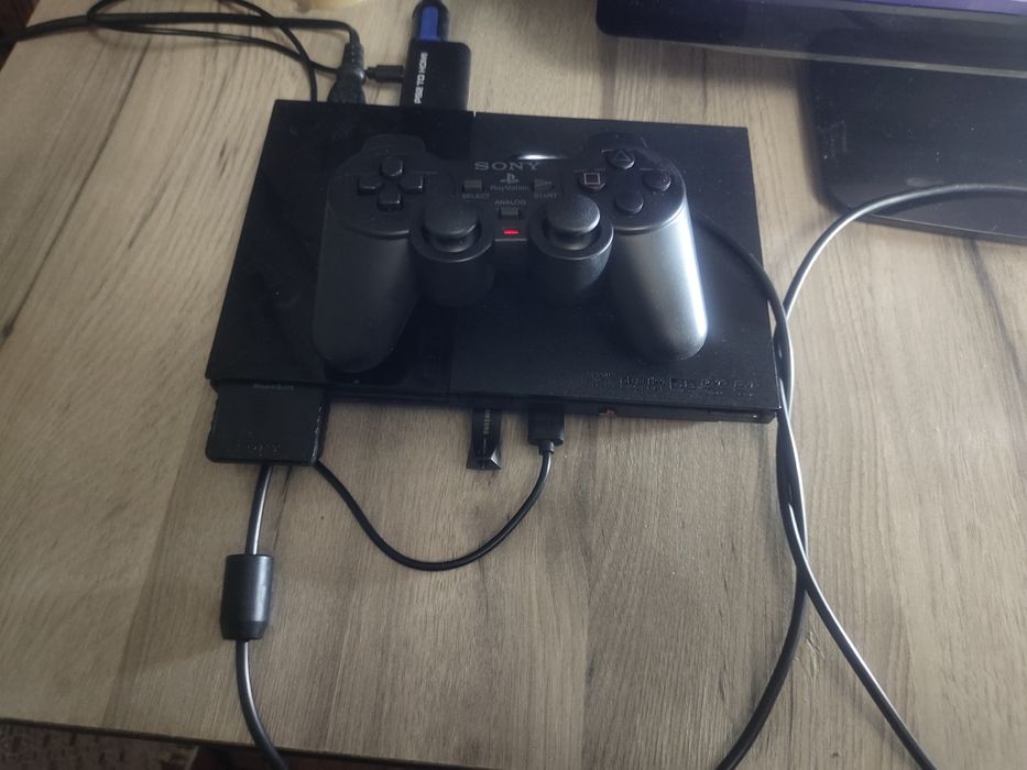 Ps2 sotiladi ful kamplekt