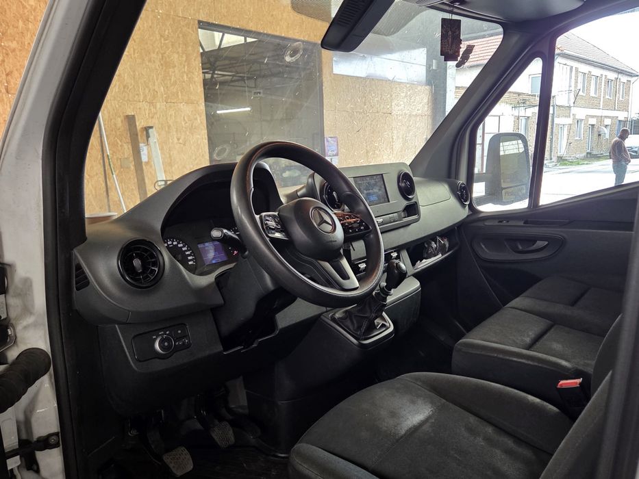 Mercedes Sprinter 10 ewp