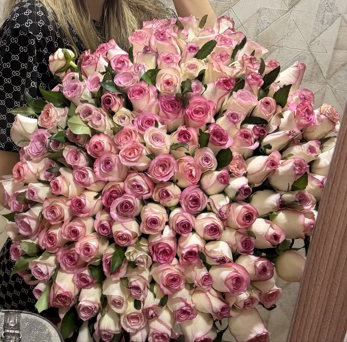 Продам букеты, 101розы