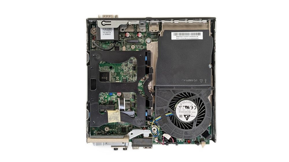 Lenovo ThinkCentre M75q G1 Tiny Ryzen 3 3200GB 8GB 256GB SSD COM порт