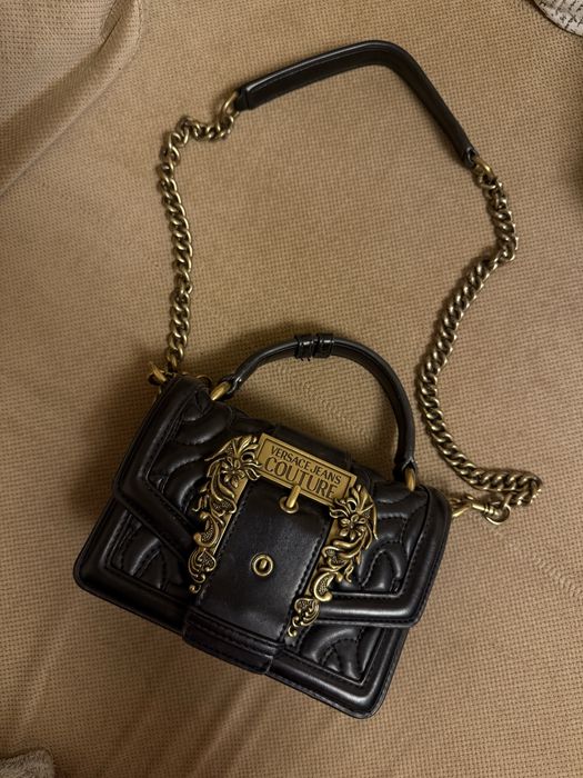 Чанти Prada, Versace, Mango