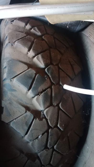 Продам шины на КамАЗ вездеход