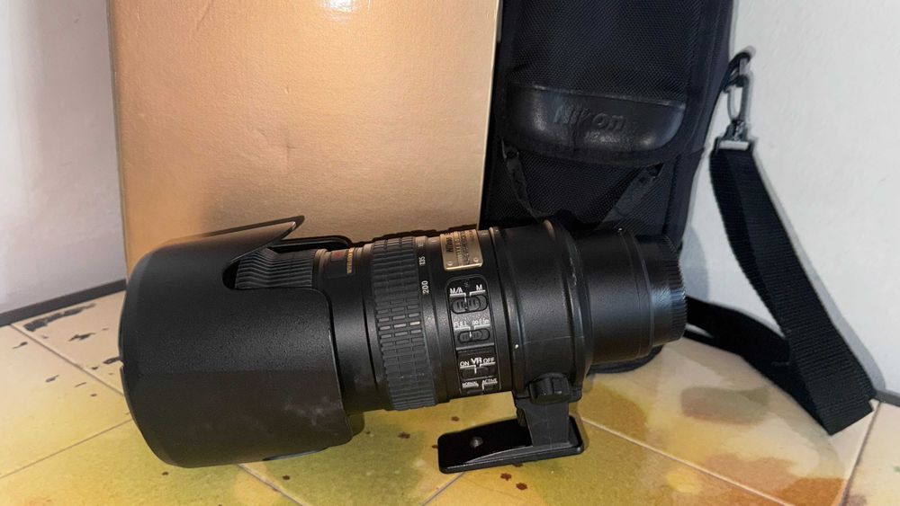 Обектив Nikon AF-S VR 70-200mm f/2.8G IF-ED – професионален телеобектив + кутия, калъф, сенник