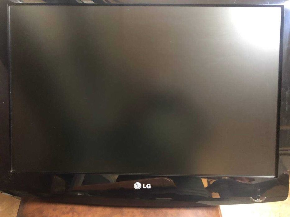 Продаётся телевизор LG 32