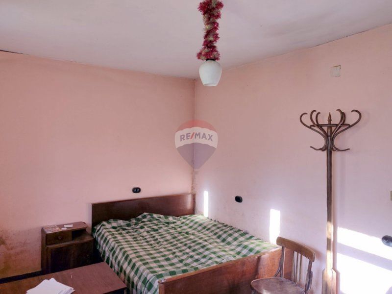 Продава се Етаж от къща в Попово - 245 кв.м за 354 €/кв.м - Снимка #5