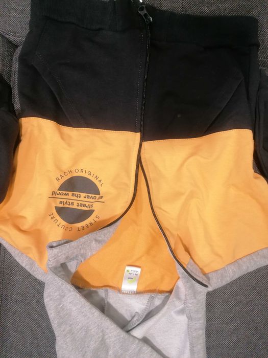 Детски блузи р-р 98, 104, 110