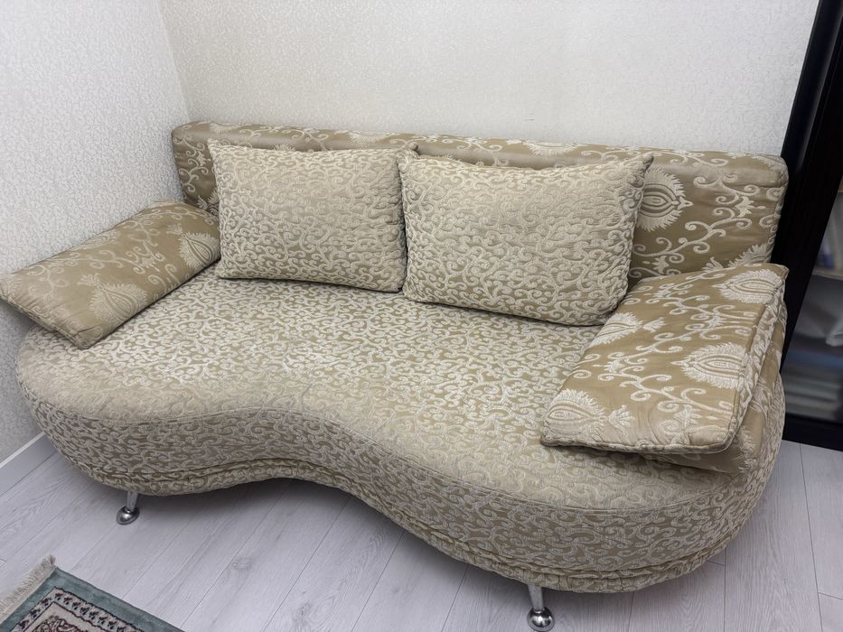 Раздвижной Диван/тахта