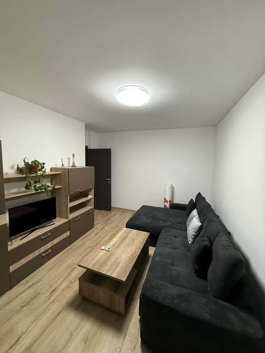 Apartament de închiriat