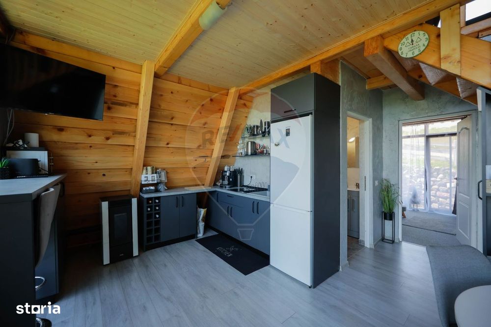 Cabană A-frame, Damiș, Bratca, Afacere la cheie De Vânzare