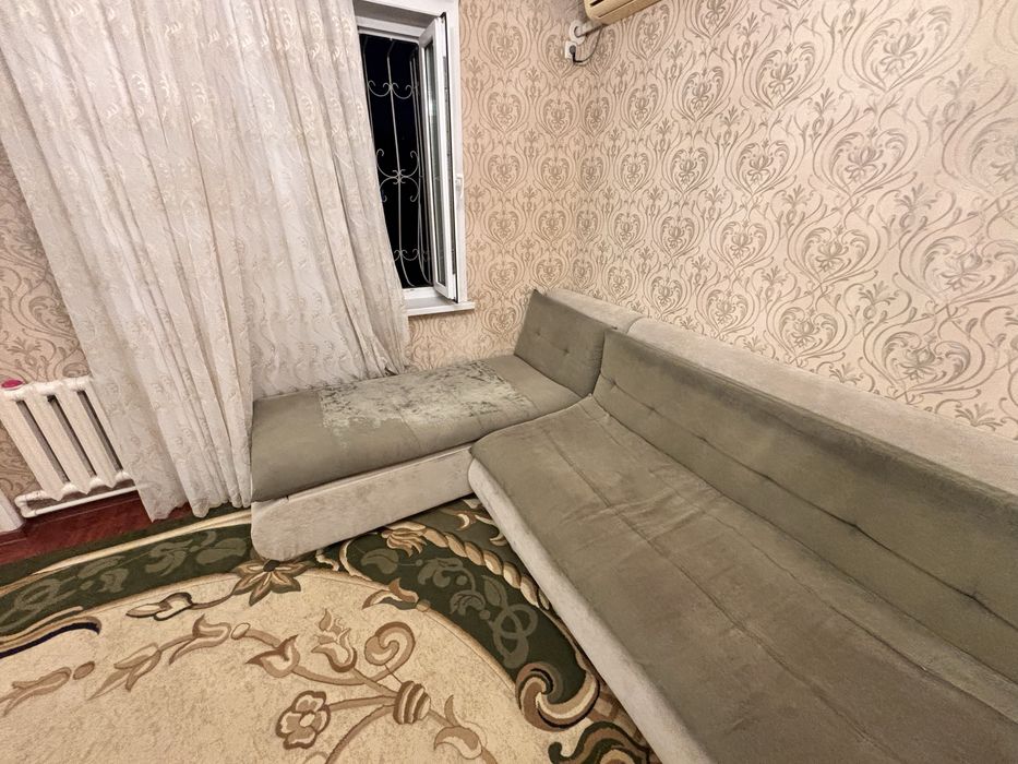 Продается большой П-образный диван
