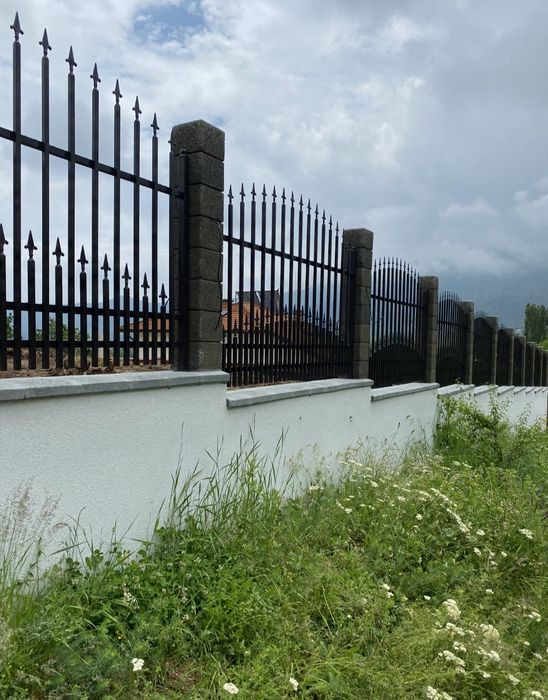 Изработка на Огради !!!Различни видове Огради.Красиви и здрави !!!