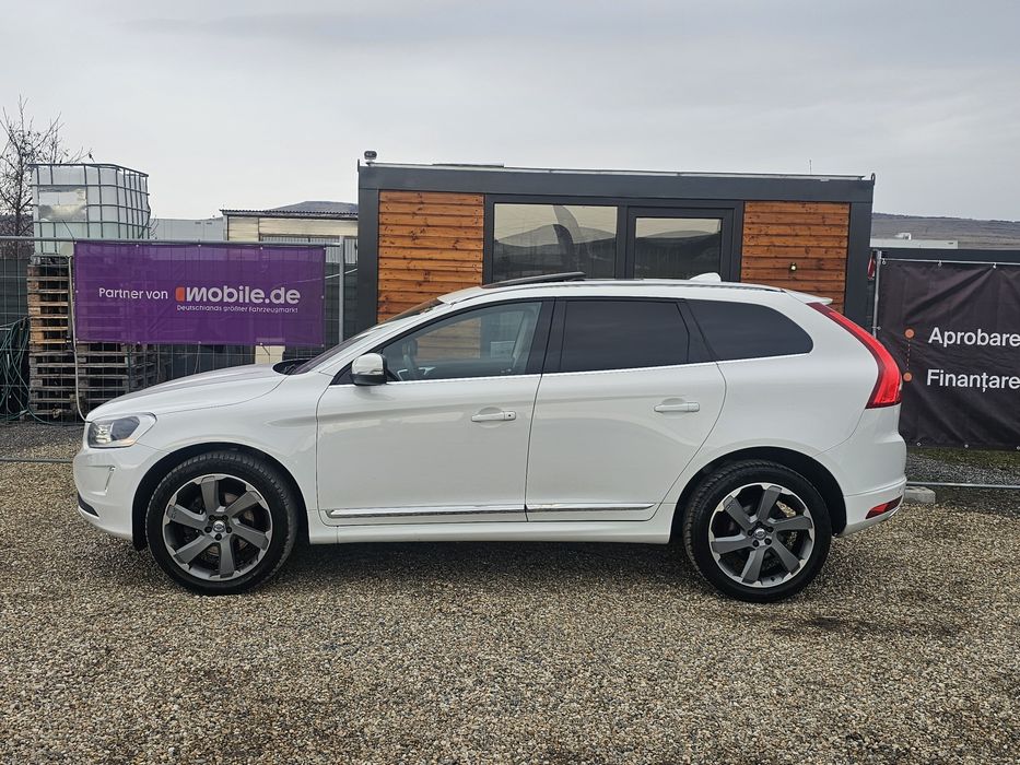 VOLVO XC60 2014 — imagine 9