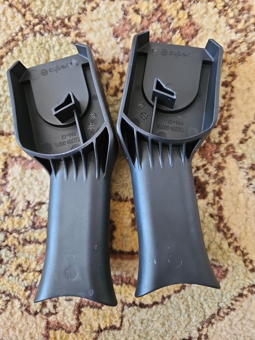 Продавам столче за кола, кош за новородено cybex aton b2
