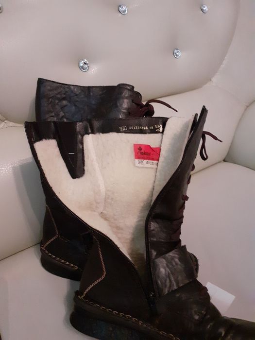 Продам новые сапожки!