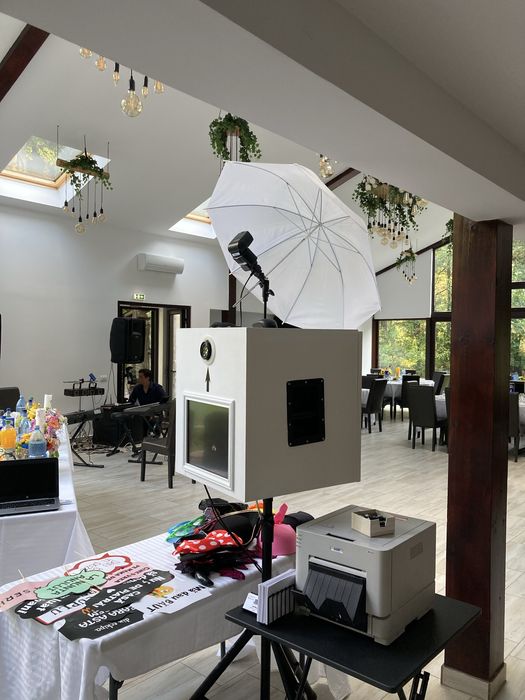 Inchiriez Cabina Foto