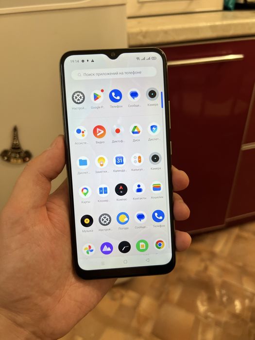Продам Realme c11.