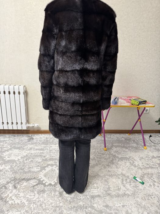 Продам шубу б/у за 80000