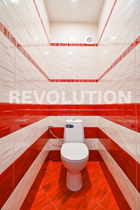 Дава се под наем Тристаен апартамент в София, Надежда 1 - 85 кв.м за 750 € - Снимка #10