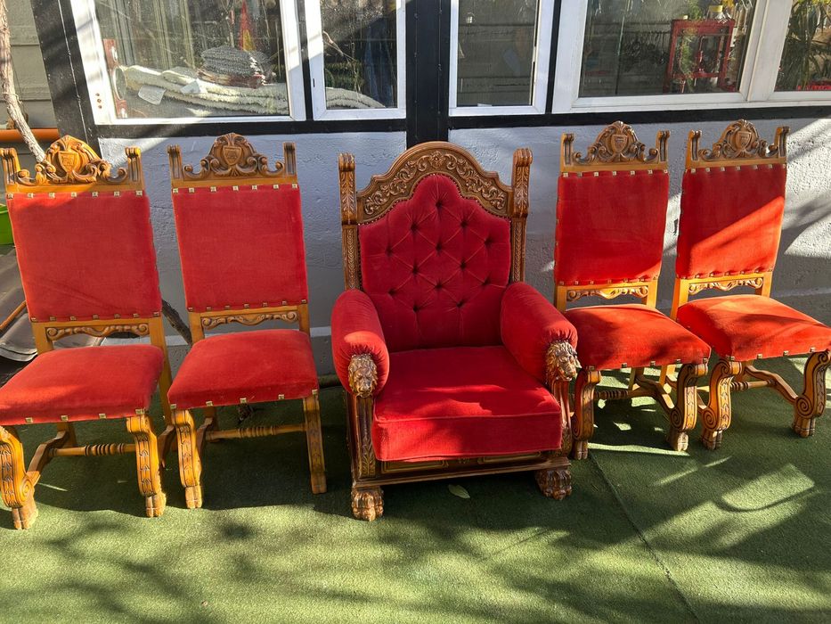 Scaune lemn masiv sculptate manual