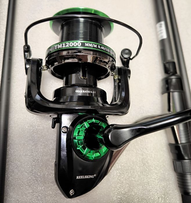 SET 3 Lansete Super Point 3.9m, 4.5lbs 2segmente + 3 Mulinete TM12000