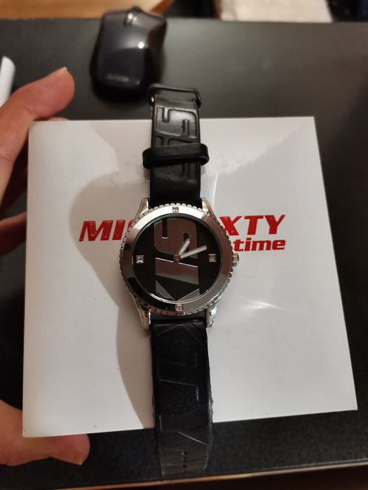 Оригинален часовник Miss sixty