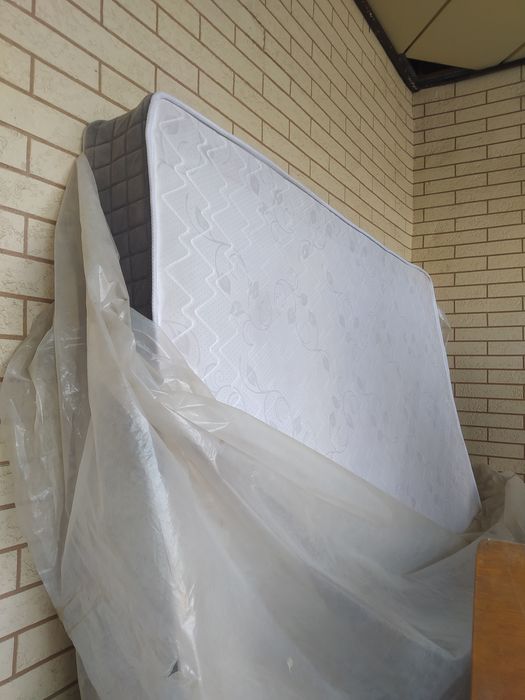 Matras sotiladi srochna narxi kelishiladi