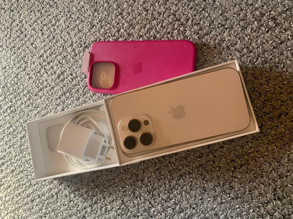 Iphone 16 Pro Desert Titanium