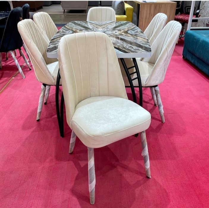 Стол стулья для кухни