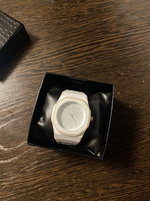 Сагат сатылады 7000га алгам