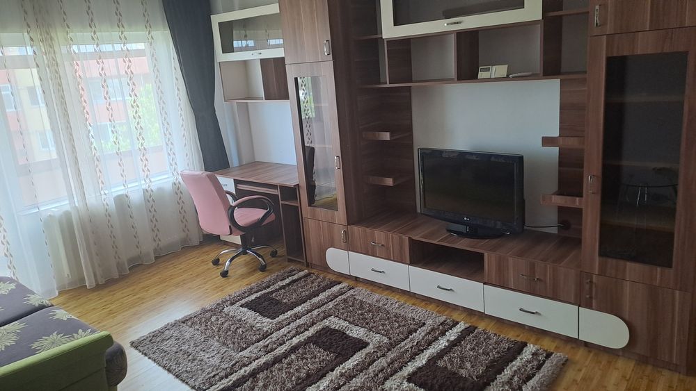 Apartament de închiriat