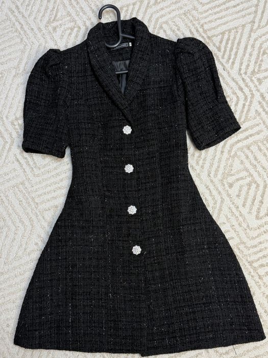 Черное платье, твидовое