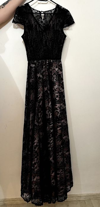 Rochie elegantă lungă din dantelă