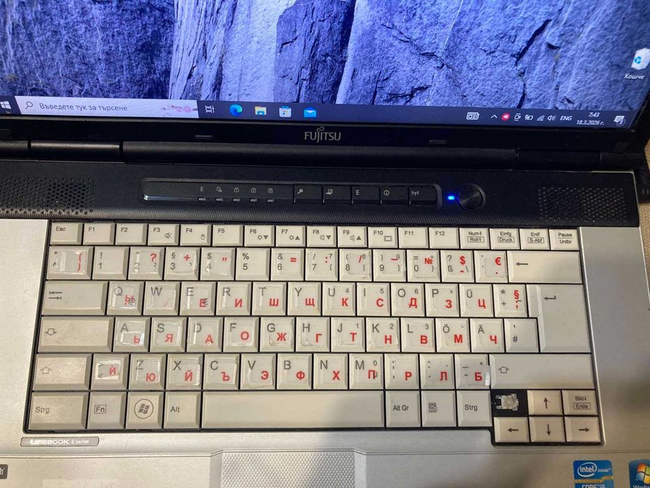 FUJITSU Lifebook