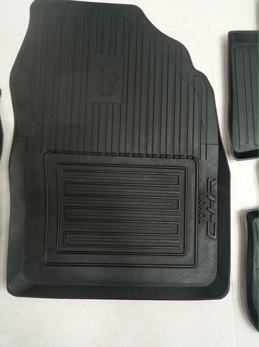 Оригинални Стелки Toyota CHR