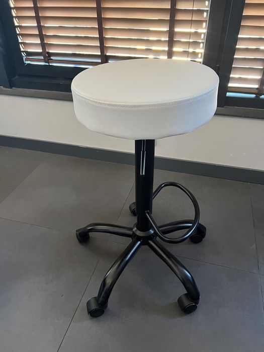 Бар Стол на колелца (черно) + 24м гаранция и безплатна доставка