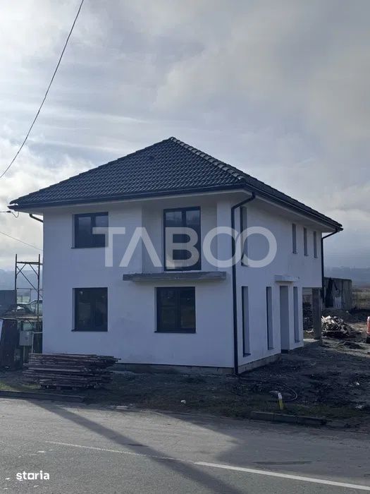 Casa individuala de vanzare 4 camere 300 mp teren Exterior Sibiu