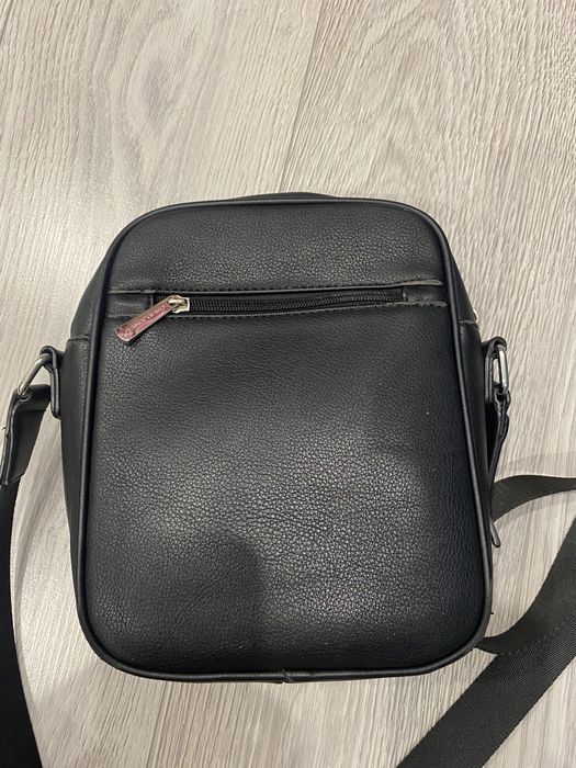 Мужская сумка через плечо David Jones