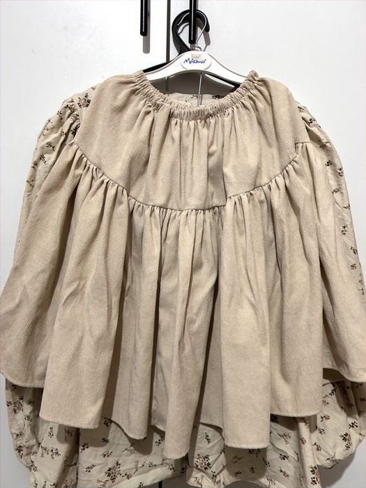 Әйелдерге арналған кофта және юбка