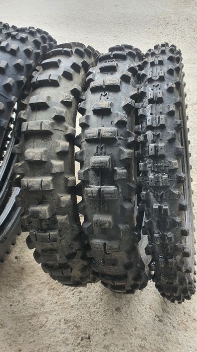 Anvelope Enduro Cross R18 R19 si R21 (140 80 18 / 110 90 19/90 90 21)
