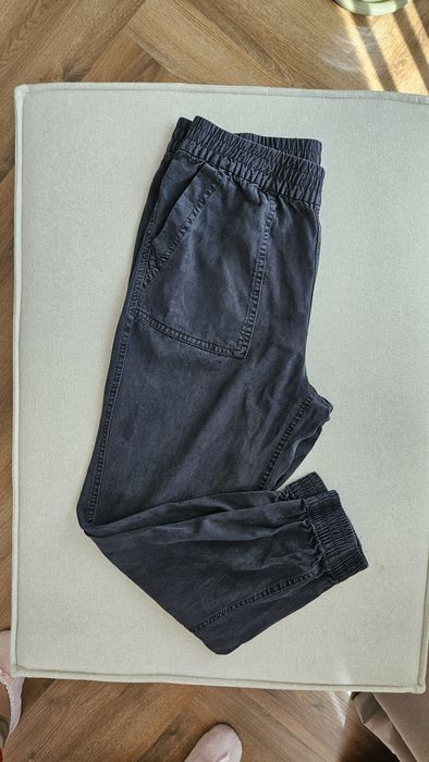H&M Лек спортен дънков панталон, М размер