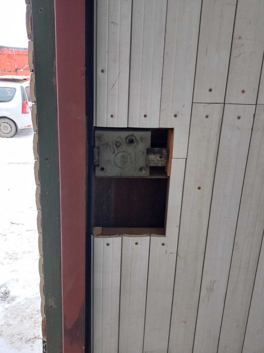 Гараж кооператив "Дружба" продам