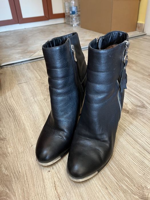 Дамски боти естествена кожа