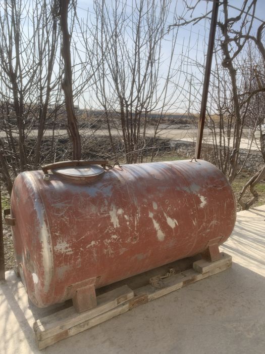 Nerjavik suv bochka 3 tonali