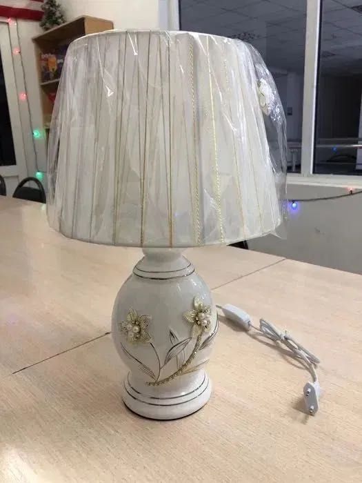Светильник, новый