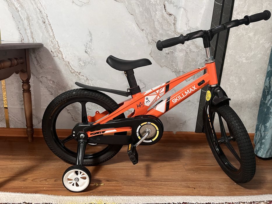 Продается велосипед школьный и детский