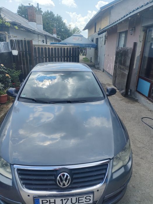 Vând passat 1.6 fsi