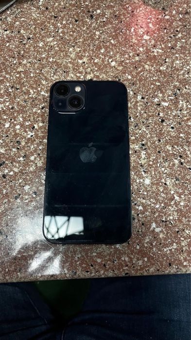 Продается iphone 13