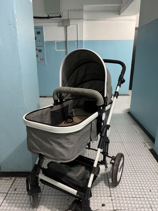 Продам срочно коляску Oley-588