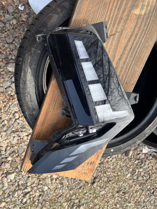 Халоген Mitsubishi Colt/Renault Clio